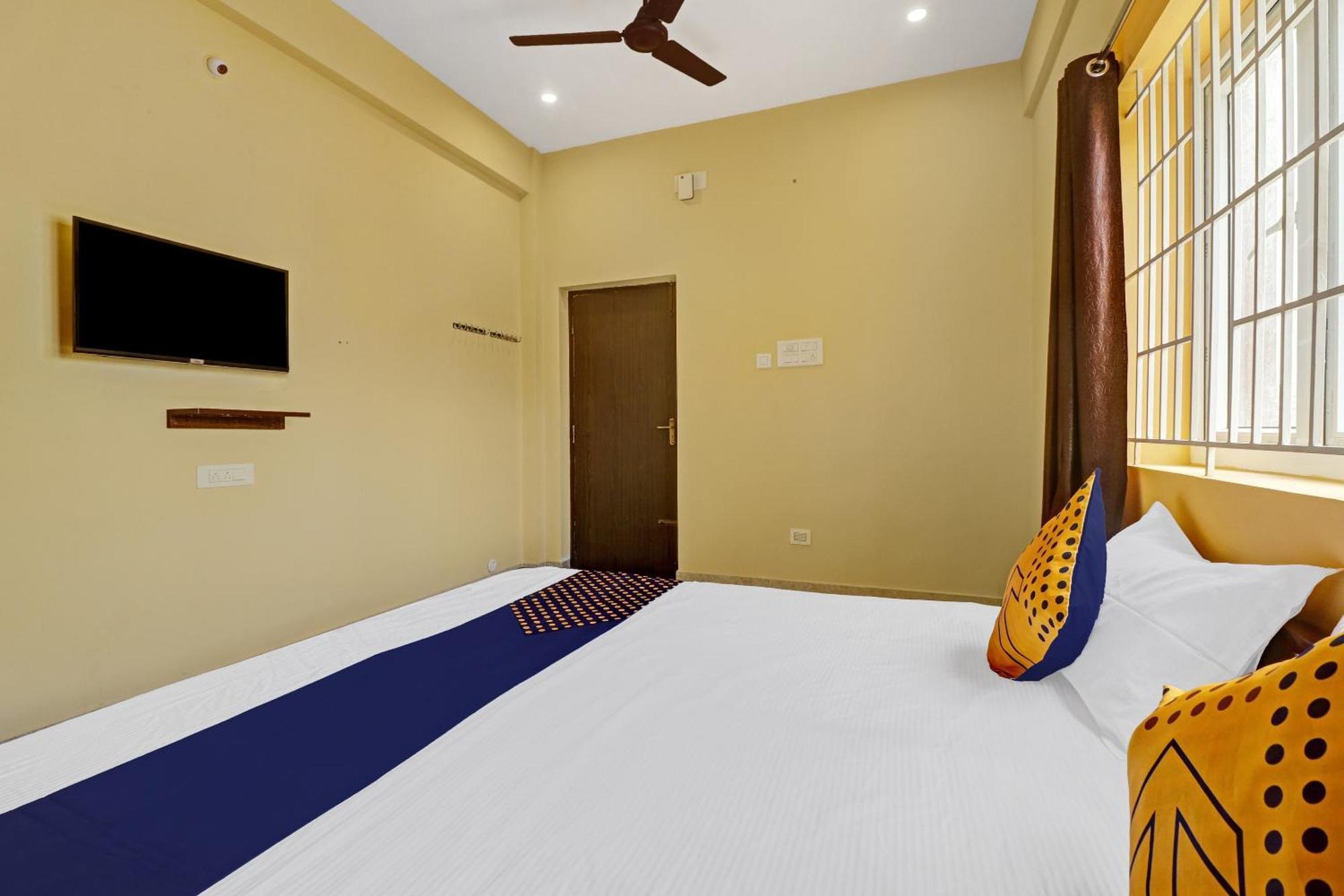 SPOT ON COM327 Kayal Residency Otel Coimbatore Dış mekan fotoğraf