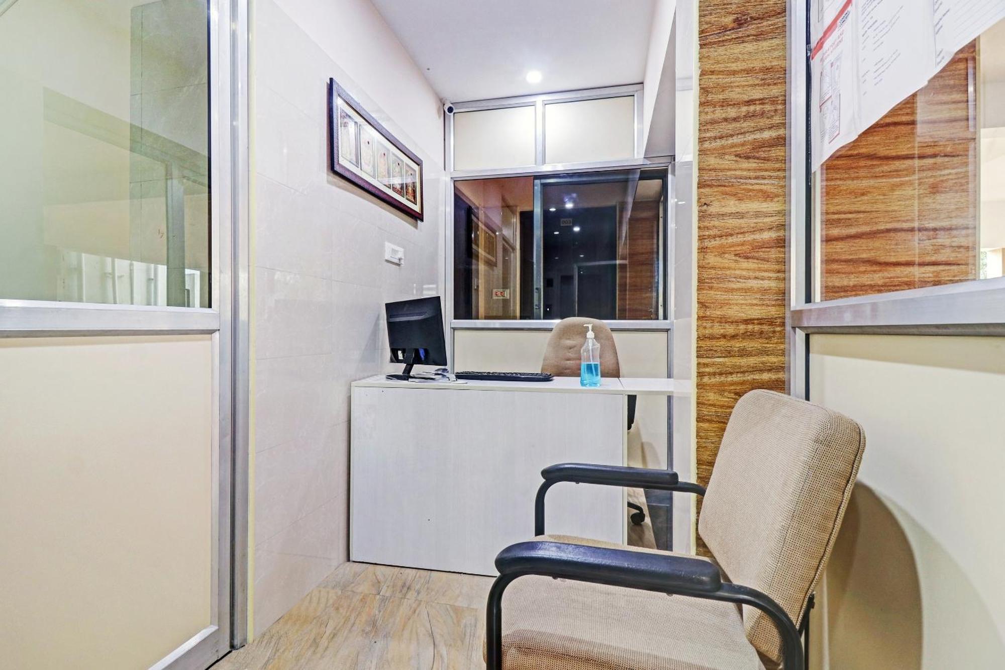 SPOT ON COM327 Kayal Residency Otel Coimbatore Dış mekan fotoğraf
