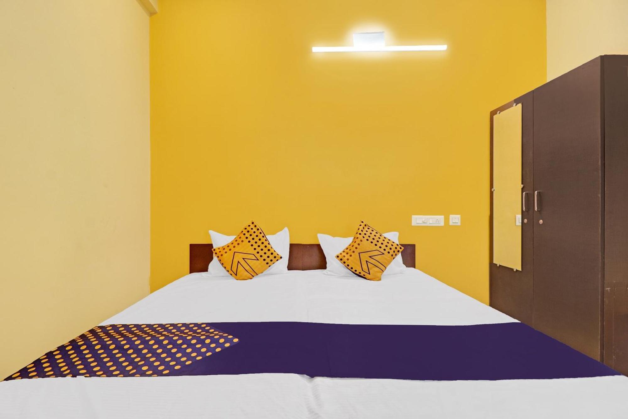 SPOT ON COM327 Kayal Residency Otel Coimbatore Dış mekan fotoğraf